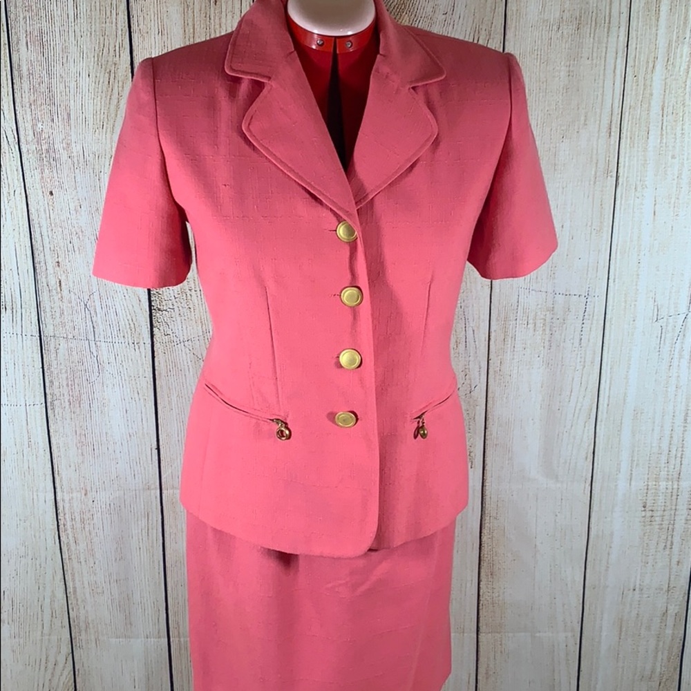 Rare VINTAGE Taurus II bubble gum pink dress suit